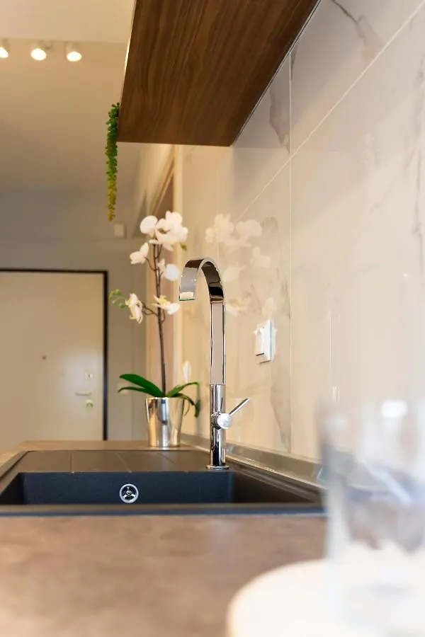 Cozy Modern Apartment Inside The City Center Θεσσαλονίκη